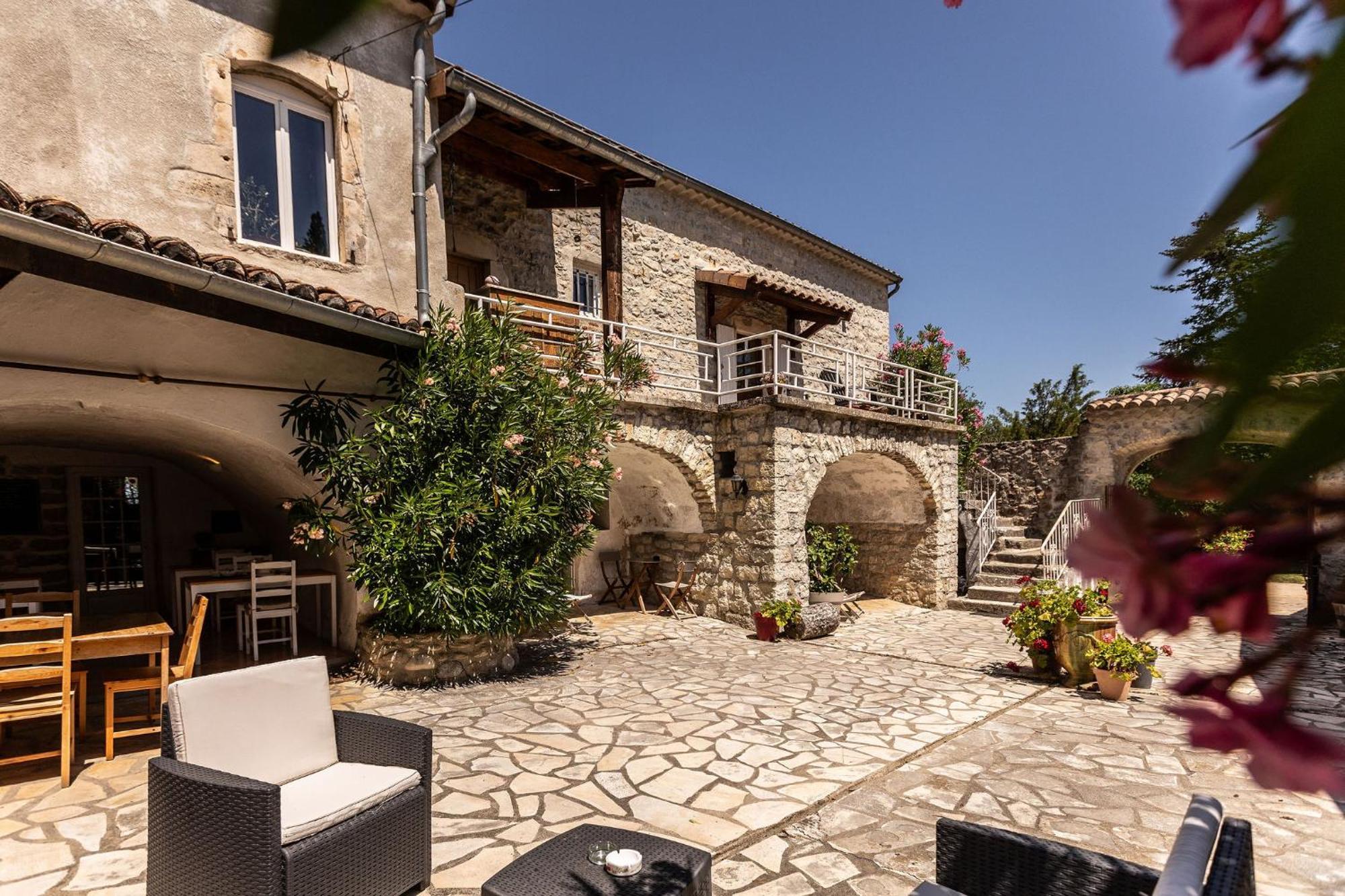 Les Monteils Hotel Grospierres Exterior foto